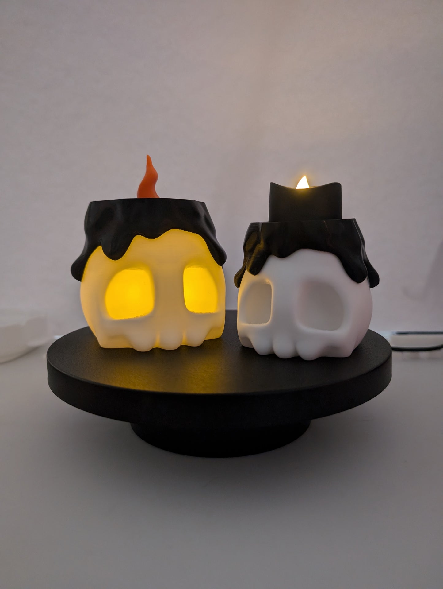 Skull Candle Electric Tealight Holder